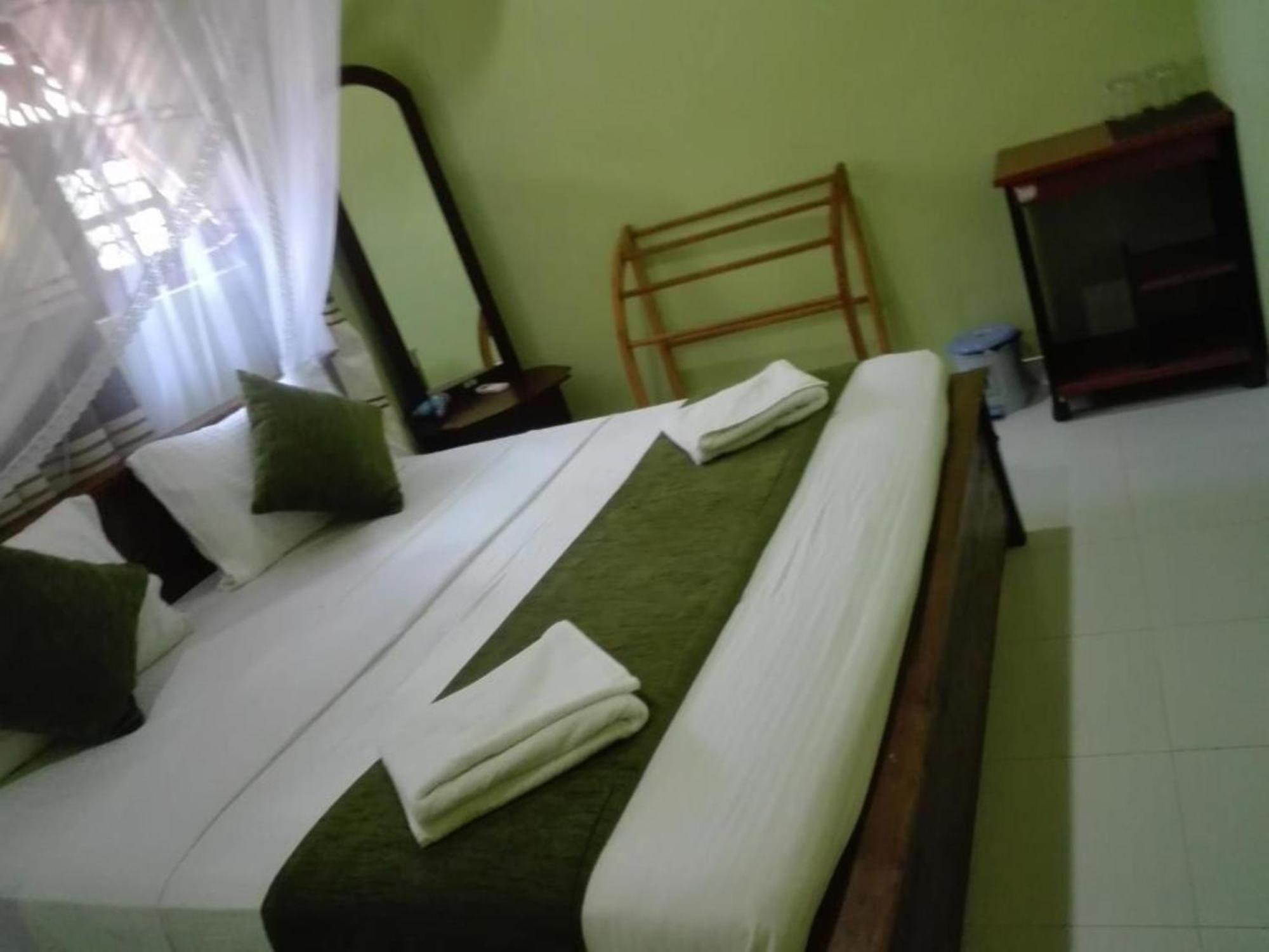 Sigiriya Peacock Homestay Экстерьер фото