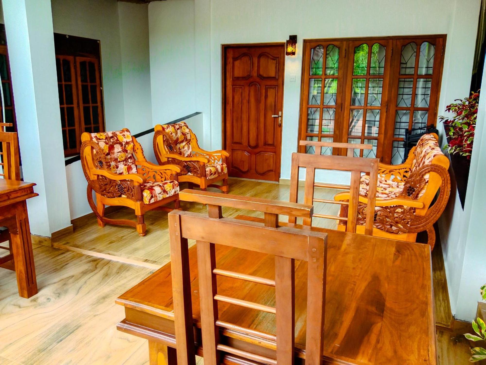 Sigiriya Peacock Homestay Экстерьер фото