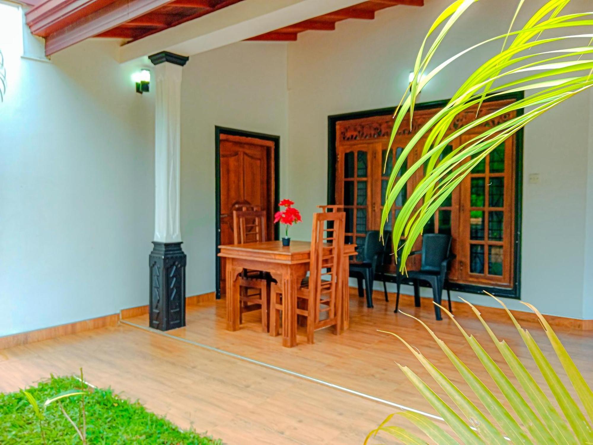 Sigiriya Peacock Homestay Экстерьер фото
