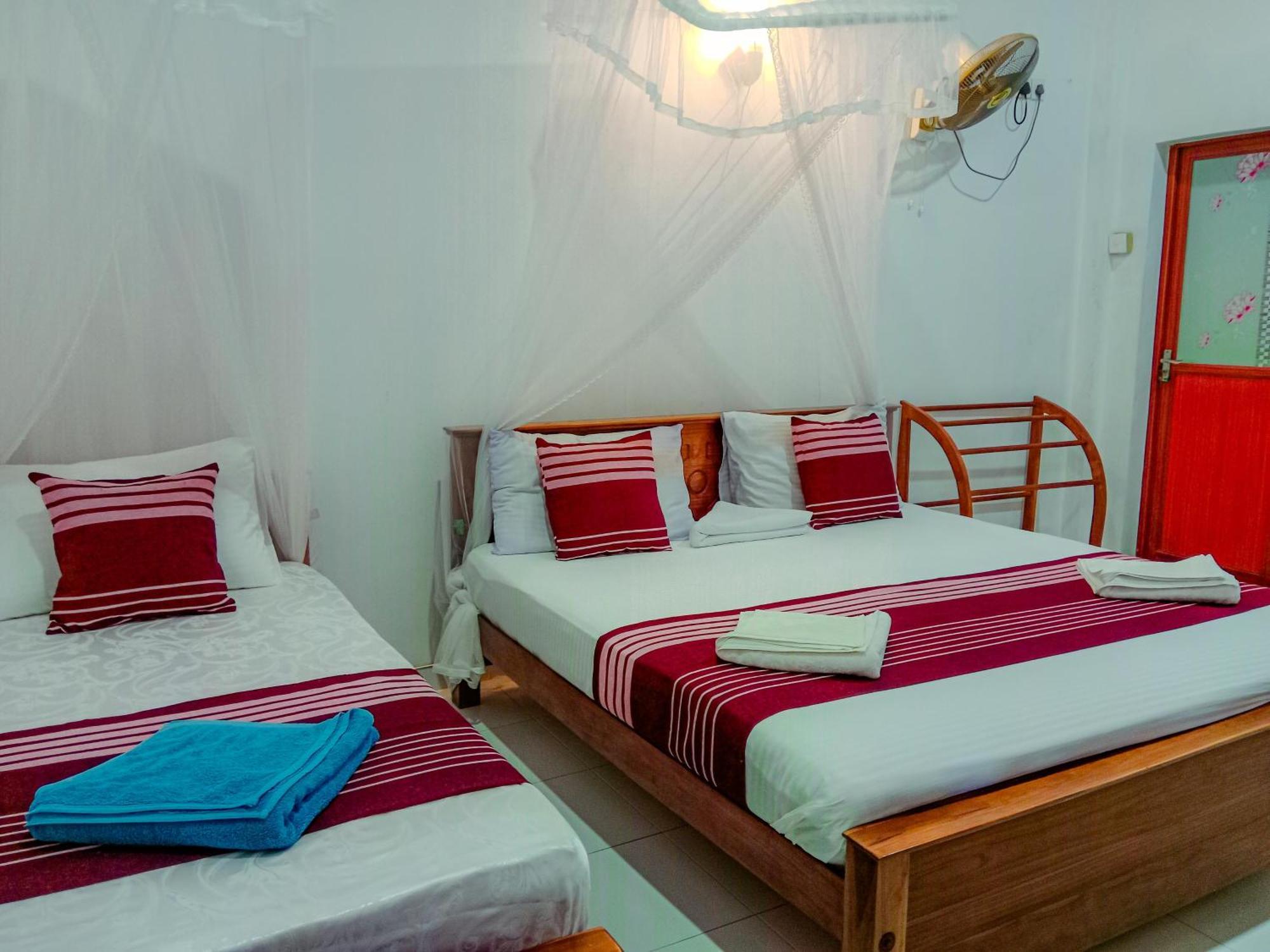 Sigiriya Peacock Homestay Экстерьер фото