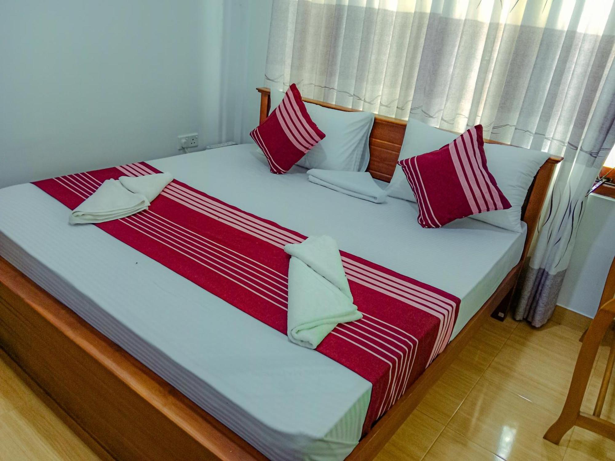 Sigiriya Peacock Homestay Экстерьер фото