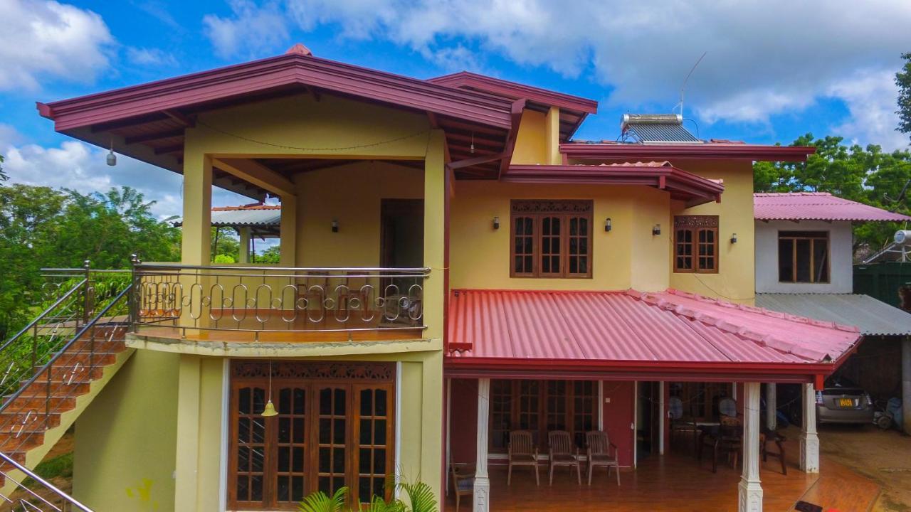 Sigiriya Peacock Homestay Экстерьер фото